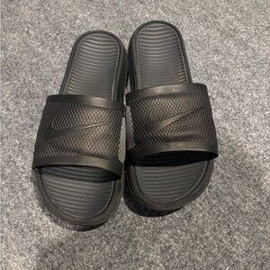 Vintage Nike Benassi Solarsoft Black Slide Sandals with Textured Strap